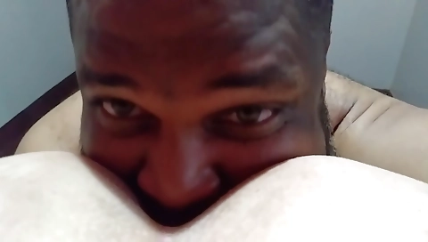 Latina amateur with big booty is covered in her boots