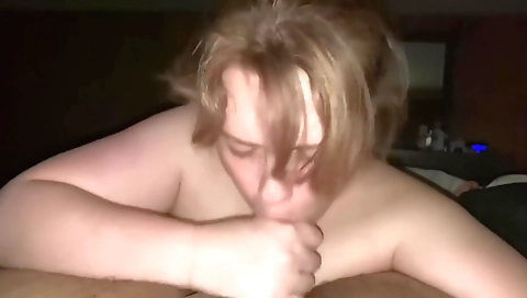 Amateur brunette with a tattooed ass gets her throat fucked